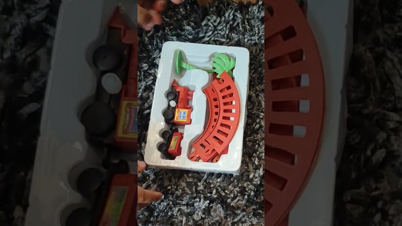 my new toy train,,,😎😻