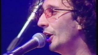 Video thumbnail of "Fito Paez - 19 - Buena estrella"