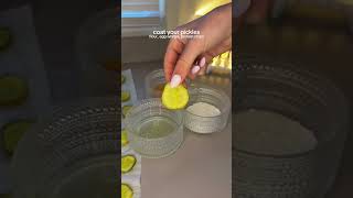 fried pickles🤍🥒 19 calories & 2.2g protein per pickle😋😋 Ingredients: • Pickles • 1 bag Quest Chees