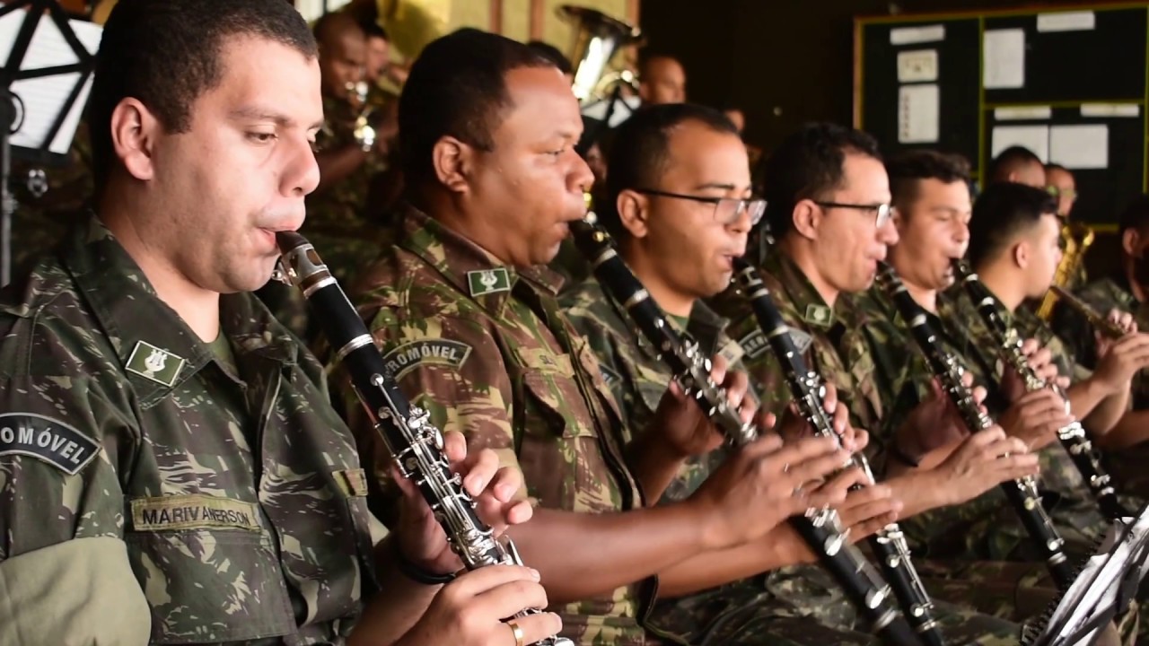 Dobrado Quatro Tenentes