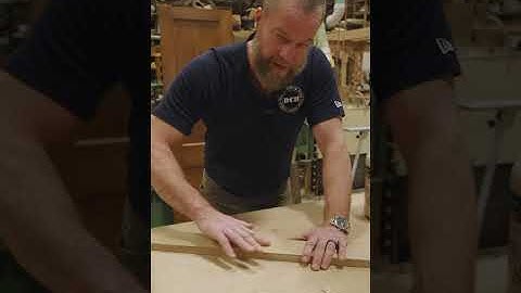 Glue and glue joints