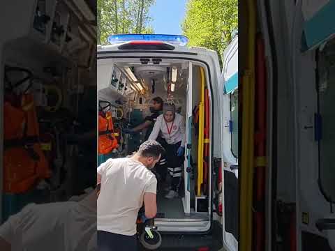 Herkesin gözü önünde yaralandı....