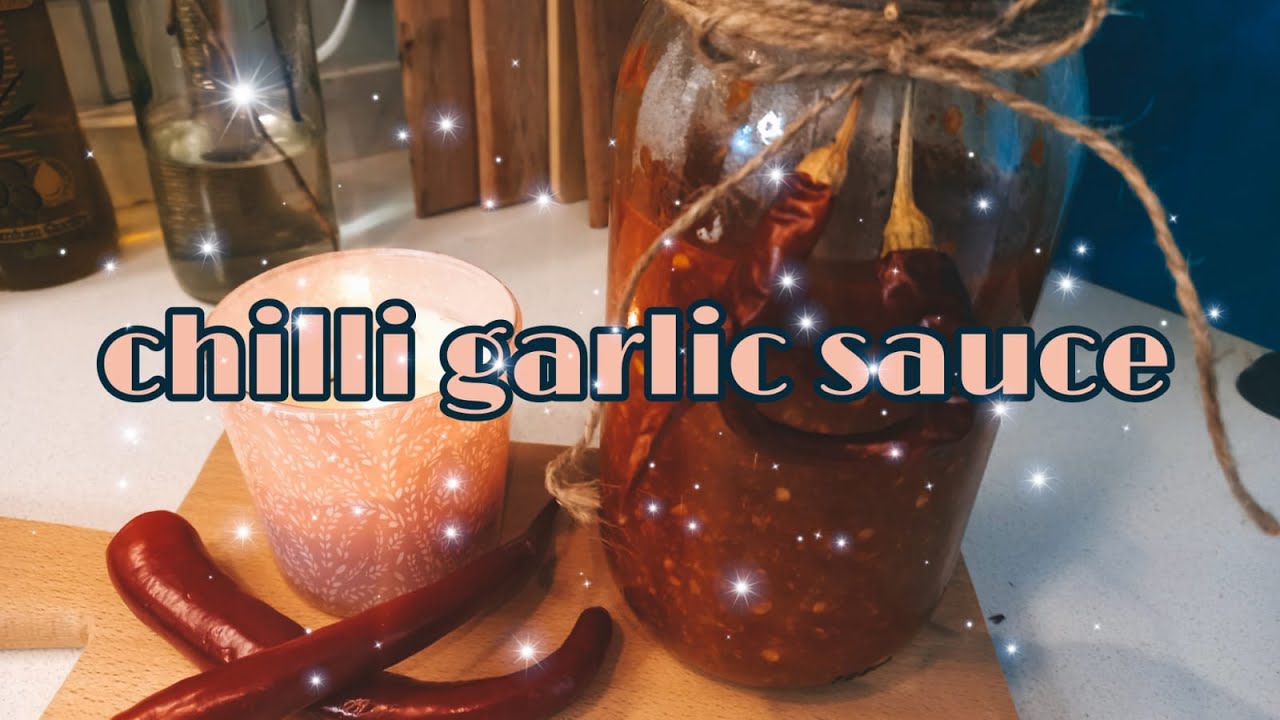 EASY HOMEMADE CHILLI GARLIC SAUCE (tastes like store bought sauce) | ENGLISH SUBTITLES | 