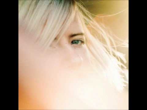 Amber Arcades: "Fading lines"