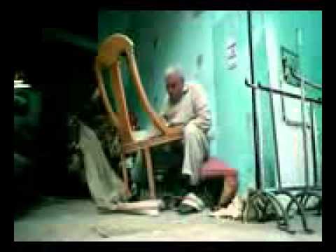 لا يهمني اسمك لا يهمني عنوانك لا يهمني لونك