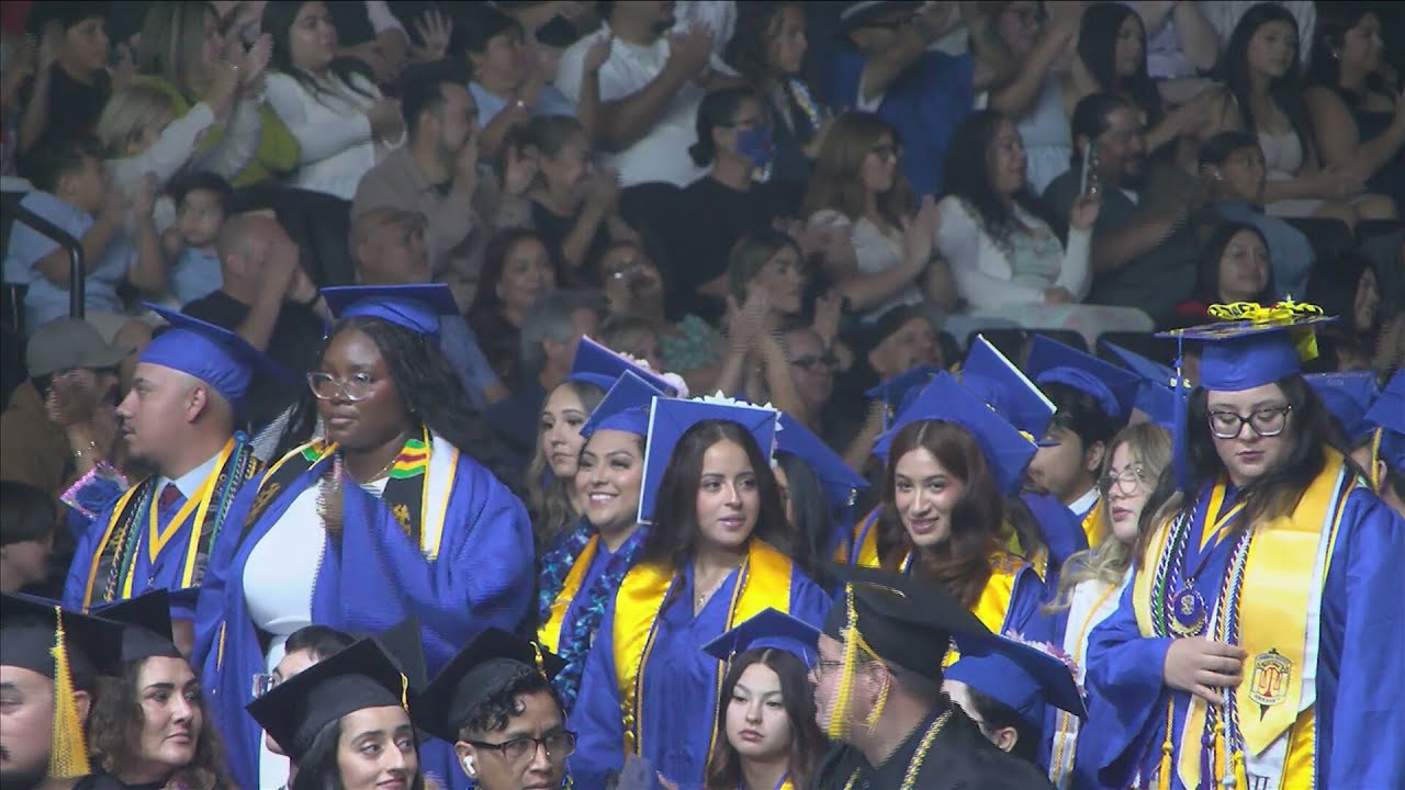 Cal State Bakersfield celebrates 2026 graduates - YouTube
