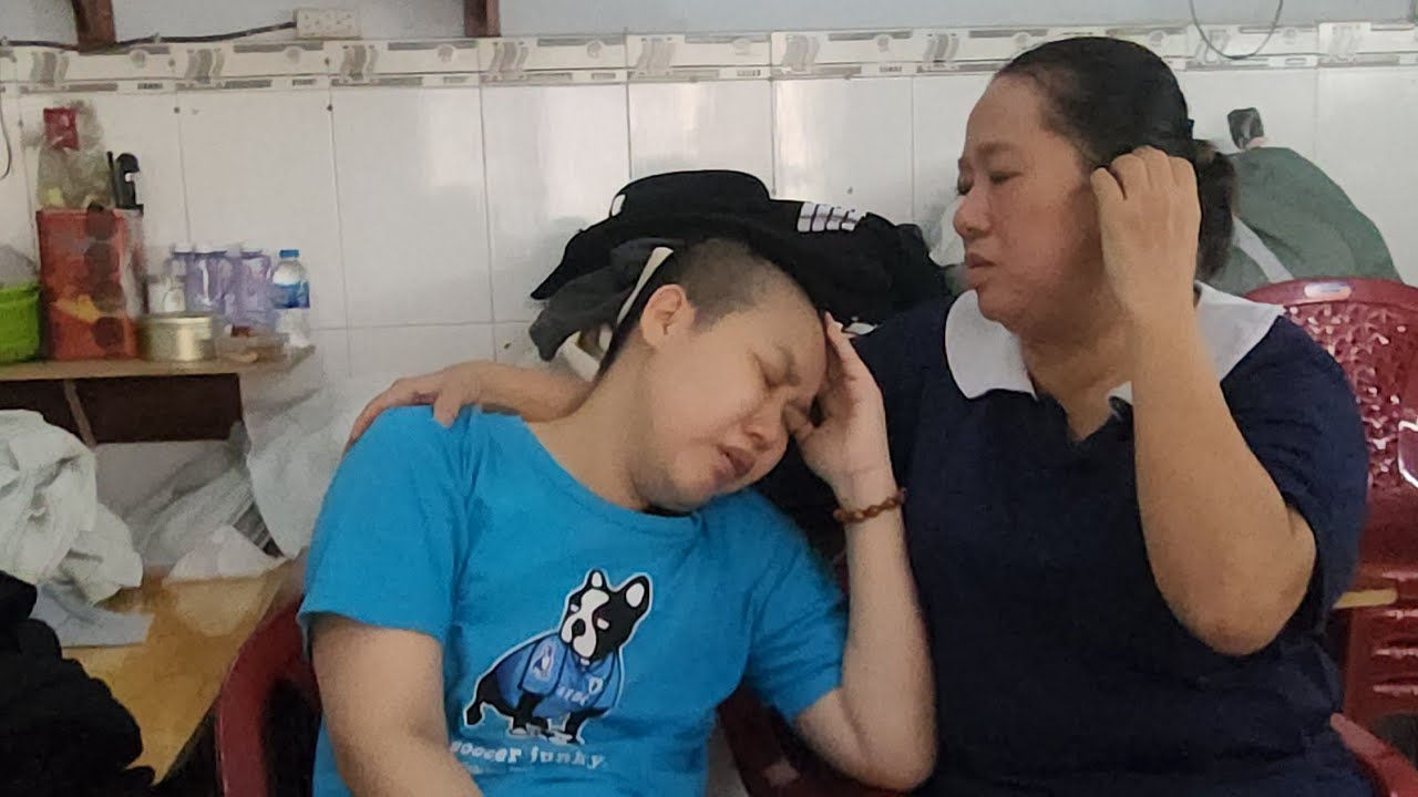 Quá xót xa Em Quỳnh 25t phải chịu cảnh này vì không tiền cứu mạng 