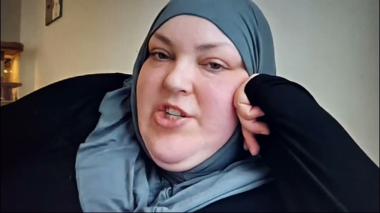 Foodie Beauty: Has baby fever and wonders about Canadian polygamy laws. #foodiebeauty