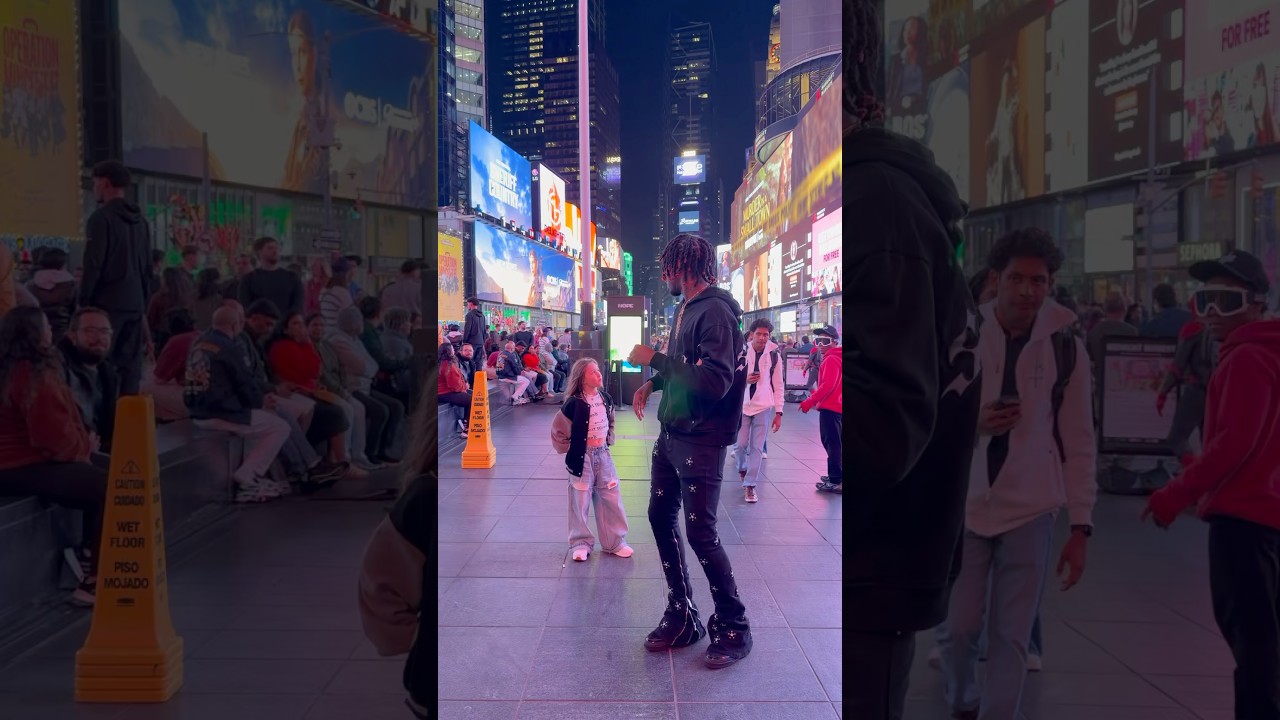 Она преследовала меня?🤔