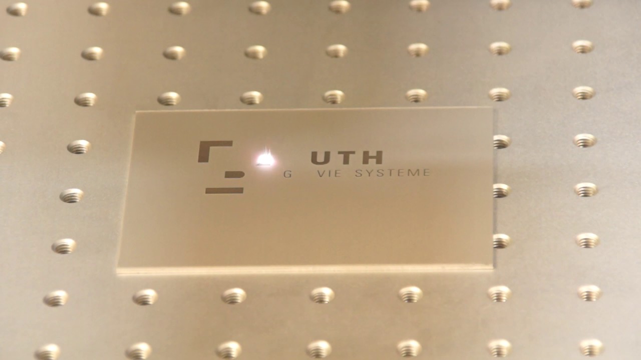 Silber eloxiertes Aluminium schwarz beschriften mit 30W JPT MOPA Laser