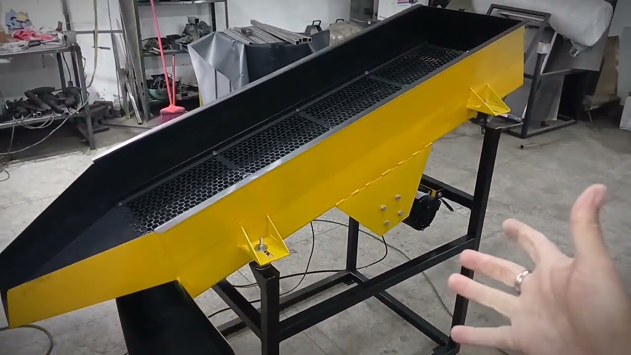 Peneira para empacotar carvão vegetal, vídeo explicativo