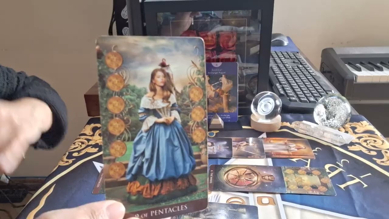 Libra ♎️ O que essa pessoa sente por você?🍀🌺#signolibra 