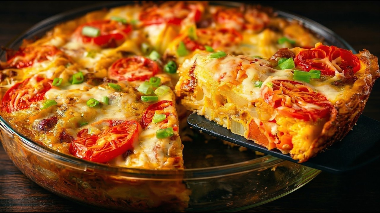 Картошка с сосисками лучше, чем пицца! Это так вкусно, что я готовлю это почти каждый день!