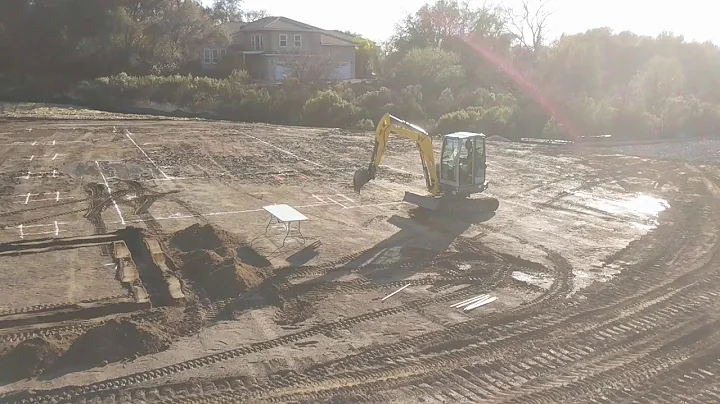 Wacker Neuson EZ36 first foundation