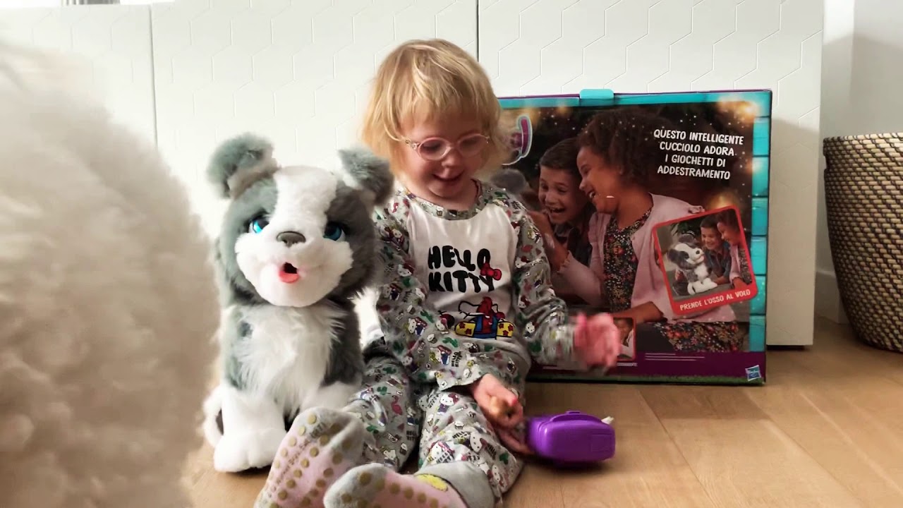 Giochiamo con il cane Ricky by Fur Real Hasbro - YouTube
