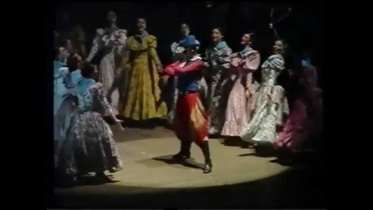Ballet folklorico Nacional PERICON Y MALAMBO T COLON