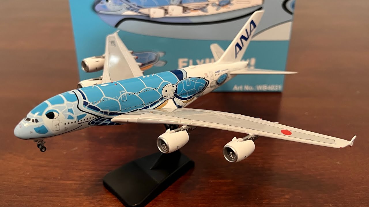 1/400　 ANA　A380　FLYING HONU　phoenix製 maxresdefault.jpg