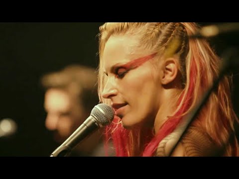 Anna And The Barbies - Piece Of My Heart - Live @ ZP [18] [HD]