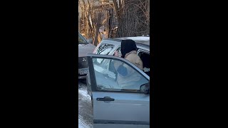 Ice Agents Draw Guns, Arrest Observers