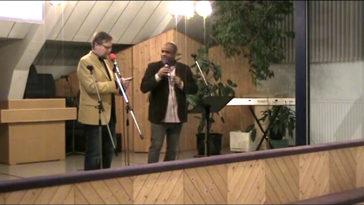 EMERITUKSEN KOHOKOHTA ROBERTO BRANDAON KANSSA. Huumorilla!