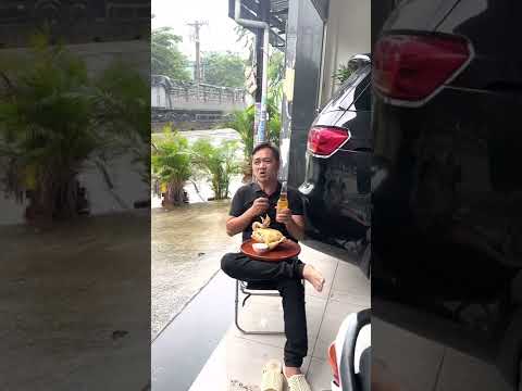 Video Trời lại đổ mưa hôm nay cúng tổ nghề nghành điện ảnh,... - youtube