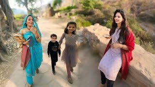 Gaon Ki Zindagi Dil Jeet Legi ❤️ | Bhabhi, Bacche & Family Fun