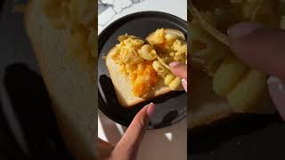 Macaroni grilled cheese