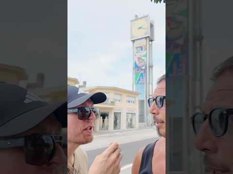 Video I viareggini contro i lucchesi? Carnevale di Viareggio da non perdere!
