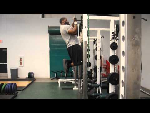 Mixed Grip Pull Up