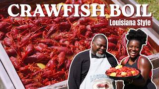 How to Make a REAL Louisiana Crawfish Boil at Home 🦞 | Spicy, Traditional & Full of Flavor