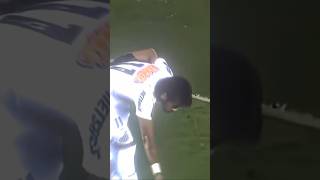 Neymar simplesmente HUMILHANDO a defesa 😱🔥 Que lance absurdo!