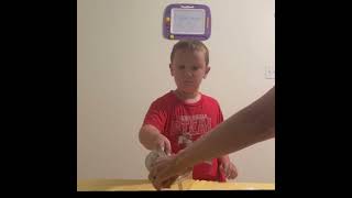 3 experiments for a rainy day to try at home. #stem #kitchenexperiments 