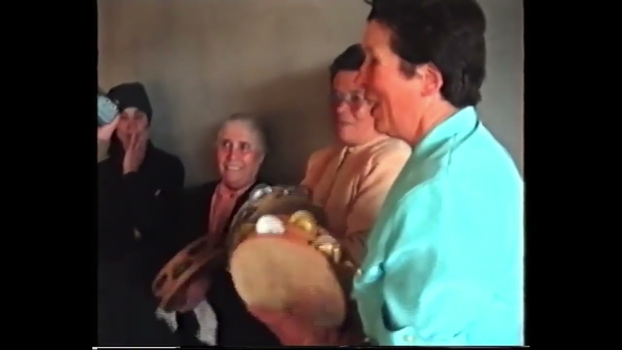 𝐒𝐞𝐚𝐯𝐢𝐚. Coristanco. Lola de Gloria, Faustina, Preciosa e a Caballera