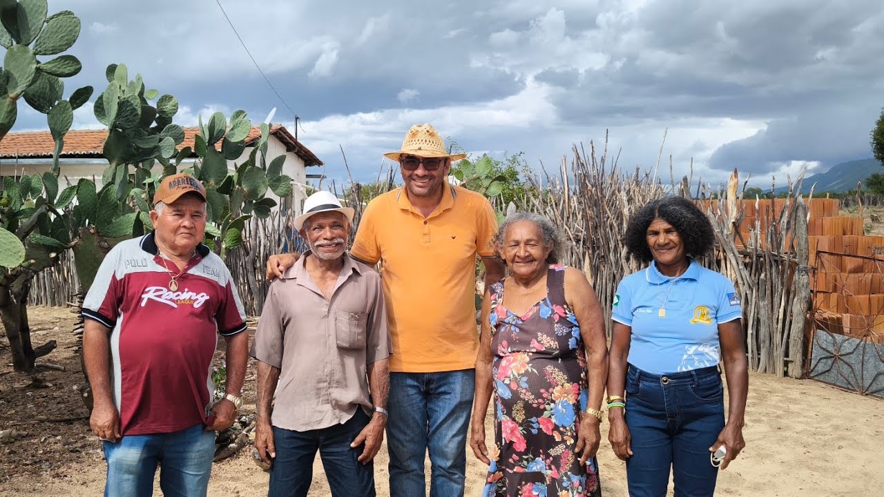 MATUTO MAMOEIRO VISITANDO SEU ESPEDITO E DONA DITA NA LAGOINHA DE SALGUEIRO SERTÃO PERNAMBUCANO.