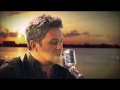 Alejandro Sanz canta en &quot;A que no me dejas&quot;