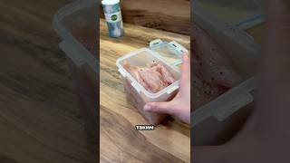 Заготовка в холодильник куриных филешек. Рецепт куриных отбивных.