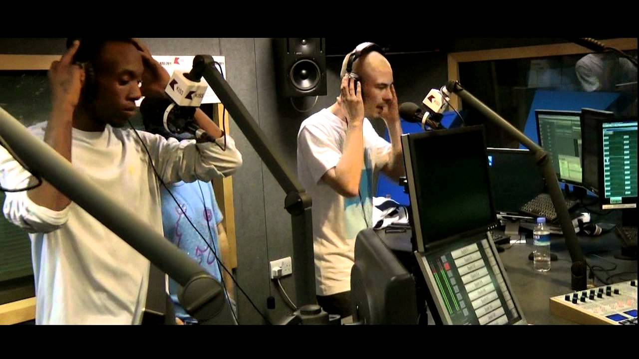 Obejrzyj Logan Sama After Hours ft Jammin, Dimples, Durrty Skanx, Harry Shotta, Byron & Romo 2011/08/15 w YouTube Obejrzyj Logan Sama After Hours ft Jammin, Dimples, Durrty Skanx, Harry Shotta, Byron & Romo 2011/08/15 w YouTube