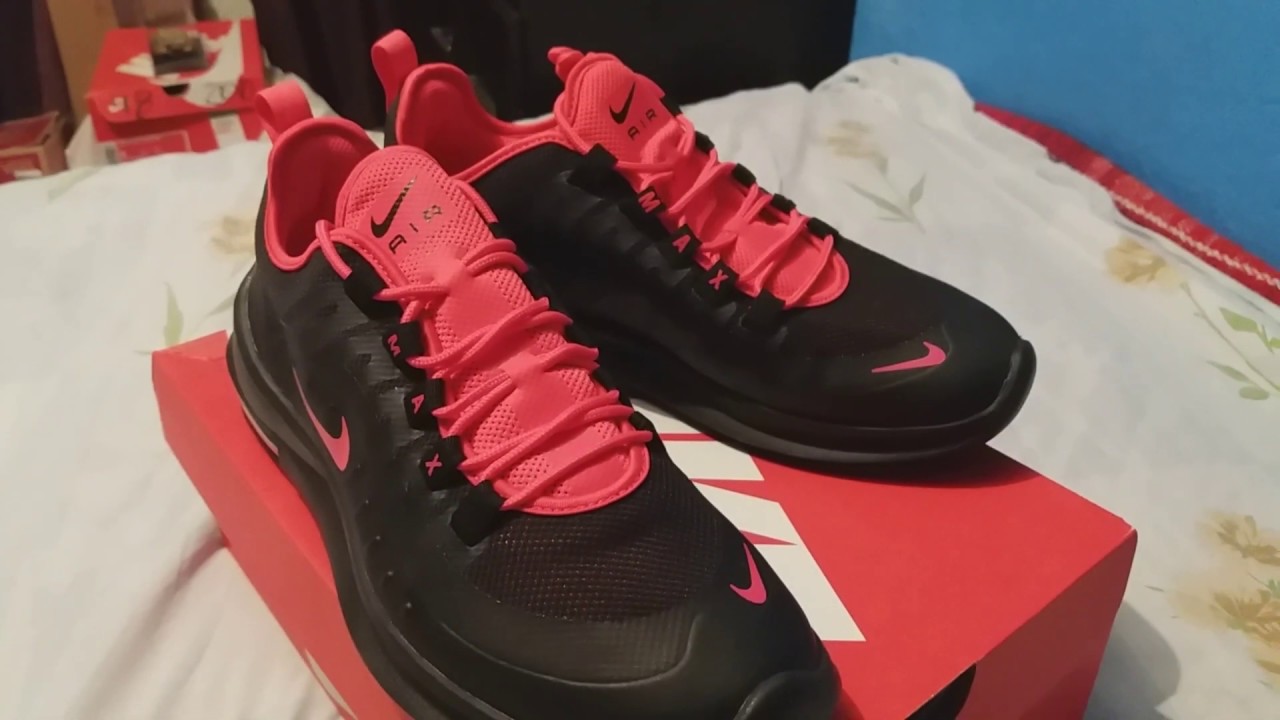 air max axis negro con rojo