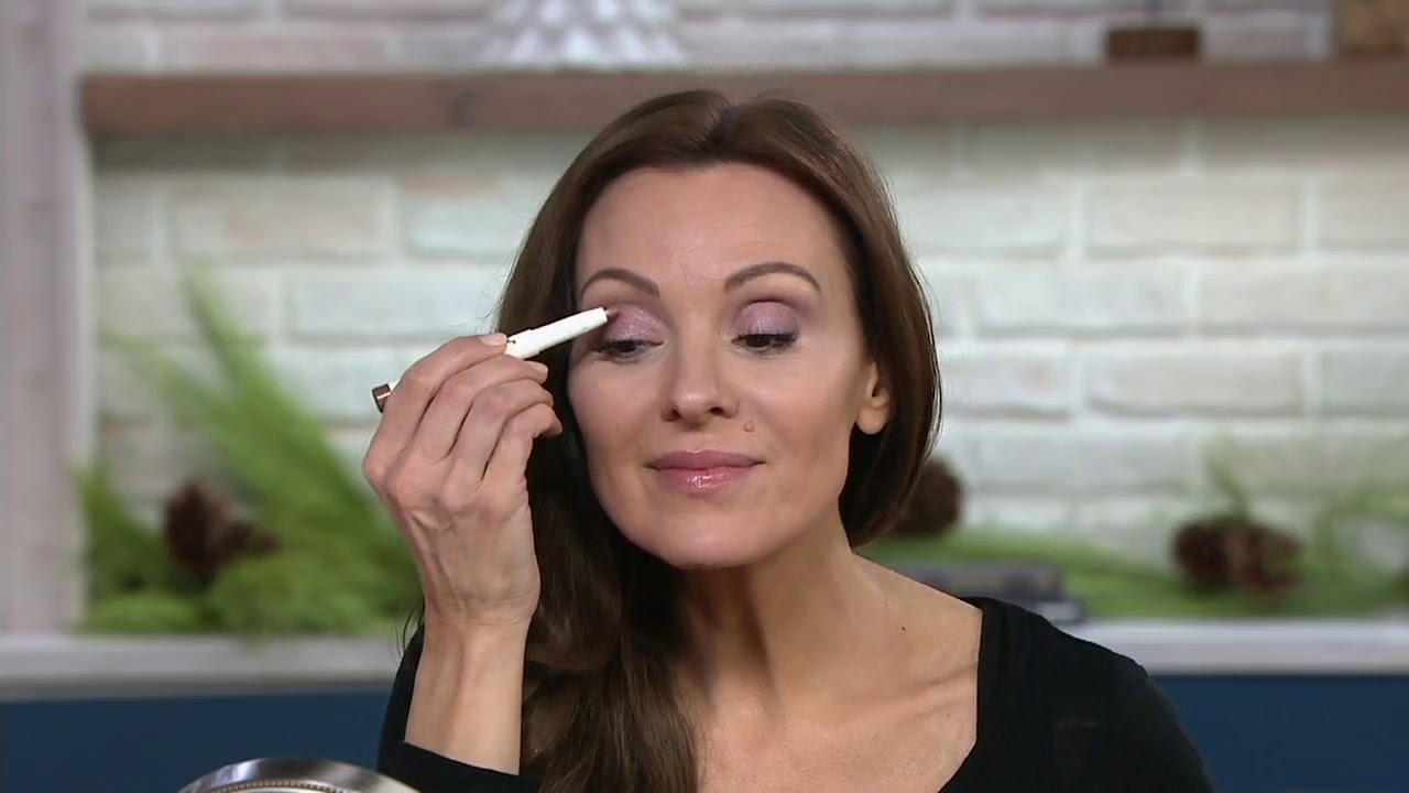 QVC Beauty Christmas Advent Calendar 24Piece Sample Collection on QVC