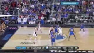 March Madness: UCLA Bruins Basketball Double Curl Blob