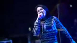 Download Lagu Tanpo tresnamu _desy thata_ manhattan Download Lagu Tanpo tresnamu _desy thata_ manhattan