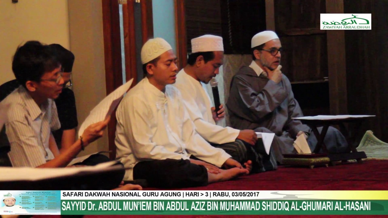 Dzikir Wazhifah Thariqah Shiddiqiyah Syadziliyah bersama maulana Syekh Abdul Mun'iem