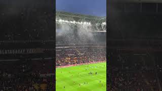 Nef Arena Yoğun Kar Yağışı Altında Sahaya Çıkış Galatasaray-Trabzonspor Ün