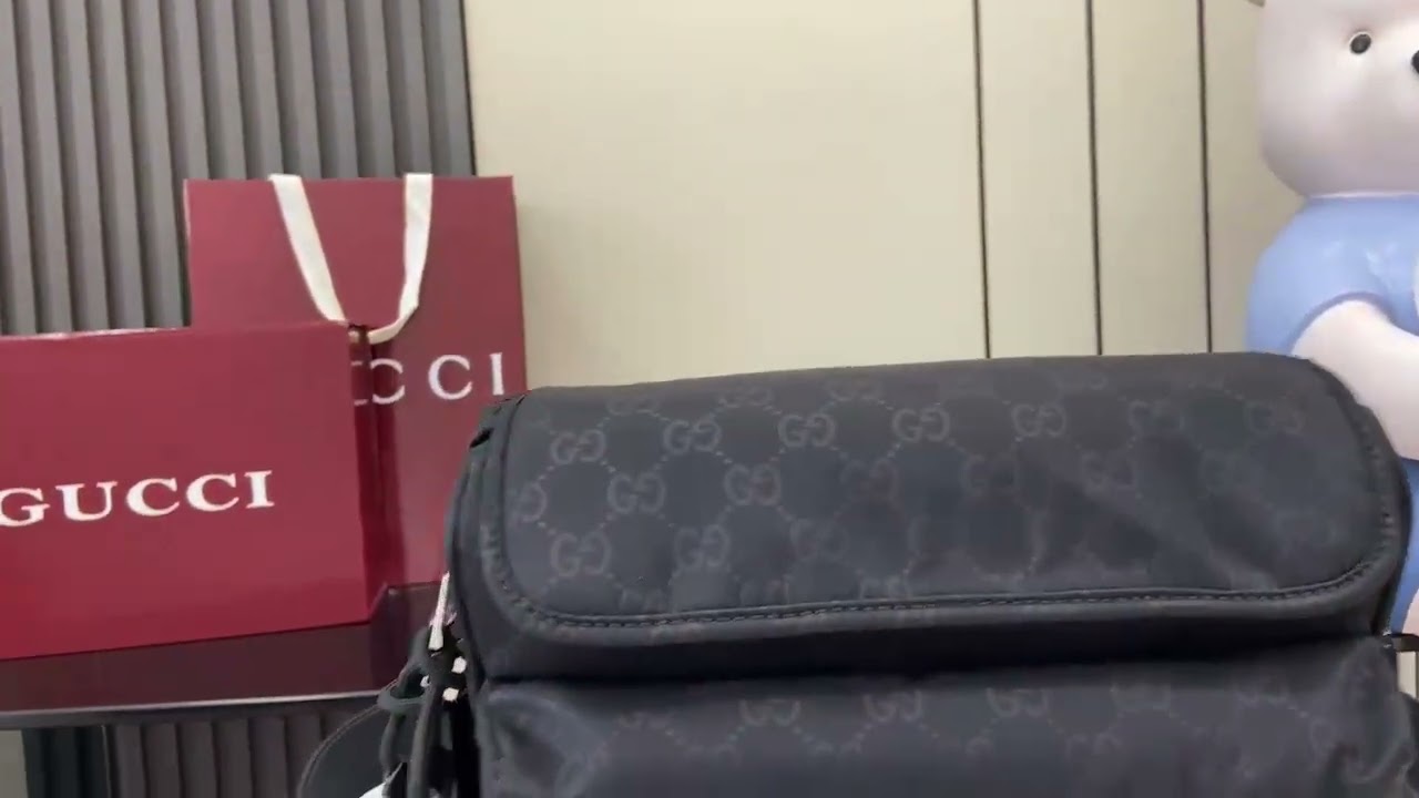 ‼ ️‼ ️ New Gucci GG nylon medium crossbody bag, black nylon cloth/  🐲Model: 816820.