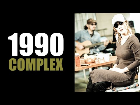 1990 / COMPLEX【女性が歌う】(歌詞入り)Unplugged cover