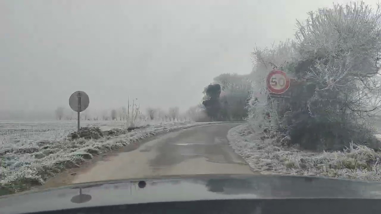 Route de campagne Poitou Charente 