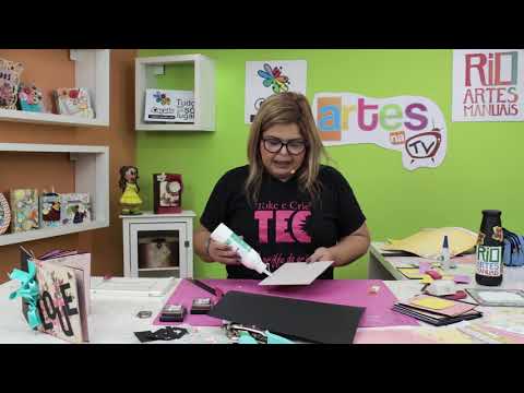 &Aacute;LBUM em SCRAPBOOK com ZAZ&Aacute; MASCARENHAS