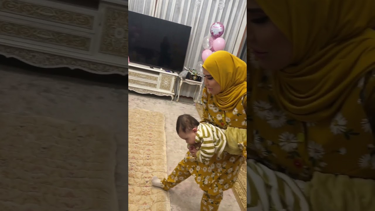 Qattiq odam porno Jinsiy qizlarning dumbalari