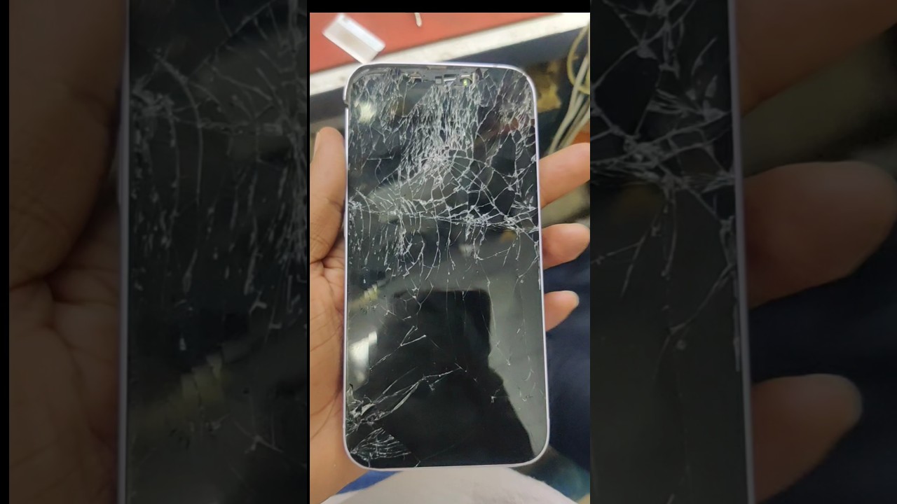 iPhone 14 very damage