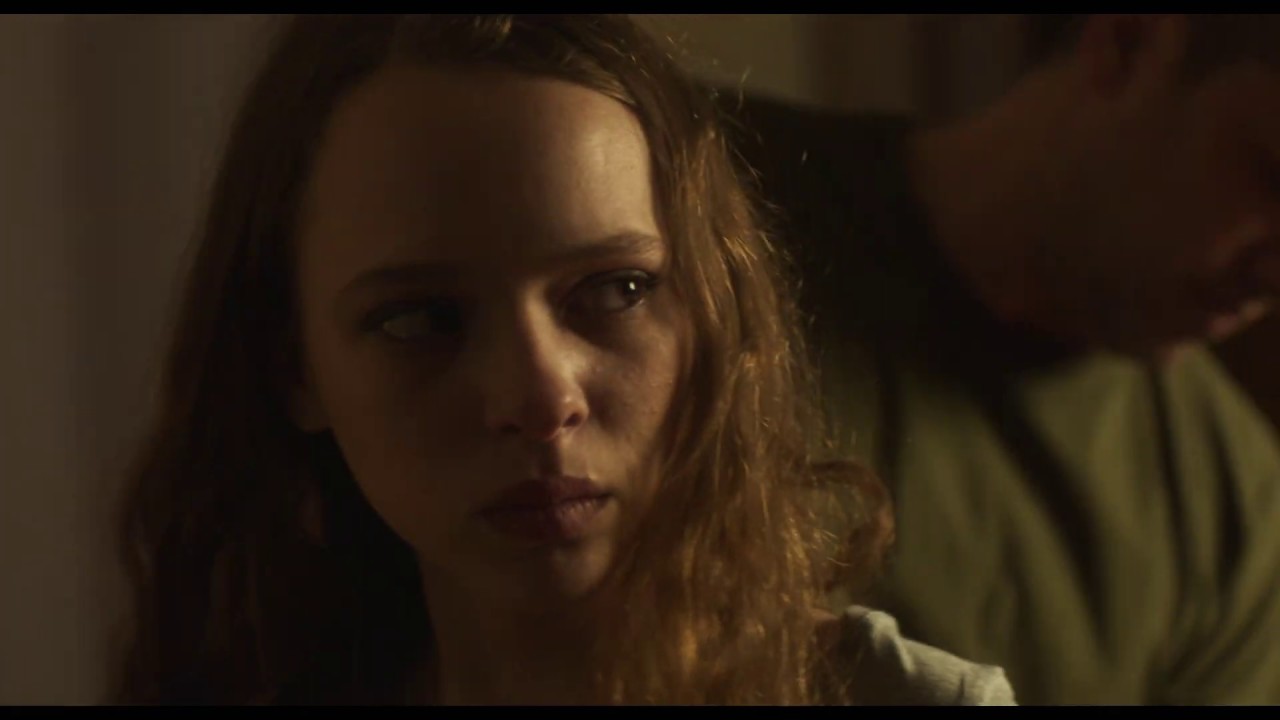 Broken Mirrors (2018) | Trailer - Shira Haas, Yiftach Klein - YouTube